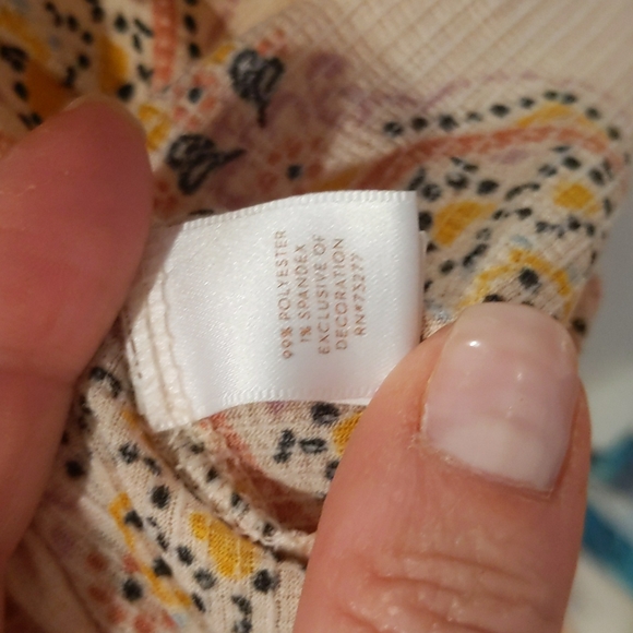 LC Lauren Conrad Ruffle Cold Shoulder Top - Peach Print - Picture 8 of 8